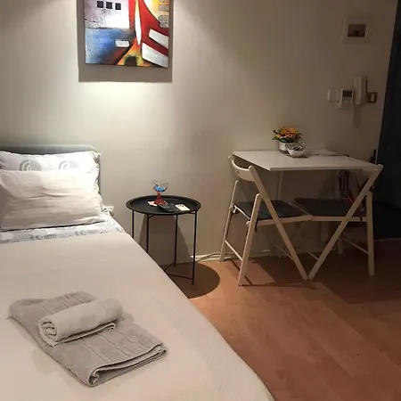 Glorry M Apartamento Belgrado